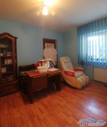 cabinet-stomatologic-de-vanzare-zona-centrala-125000e-apartament-5-camere-7